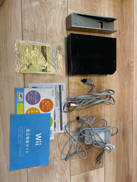 Wii 本体 黒 説明書付き