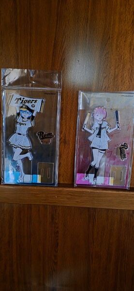 Re:ゼロから始める異世界生活×阪神タイガースコラボ レム×ラム アクリルスタンド