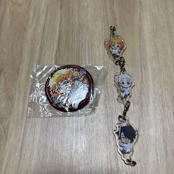 約束のネバーランド チャーム エマ ノーマン レイ 缶バッジセット