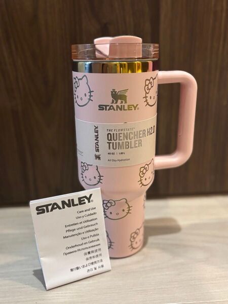 スタンレー STANLEY ハローキティタンブラー ピンク キティちゃん 海外限定 1.18L 魔法瓶 断熱 水筒 保冷