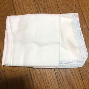 未使用ガーゼ8枚