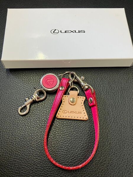レクサス キーホルダー 本革 リールストラップ キーリング レザー LEXUS レクサスオリジナル