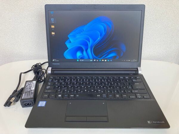 dynabook R73/H i5-7100U 新品のSSD256 新品のメモリ16GB Windows11 office2021