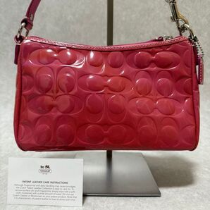 【COACH】希少 アクセサリーポーチ エナメル シグネチャー オレンジ系 ショルダーバッグ ハンドバッグ