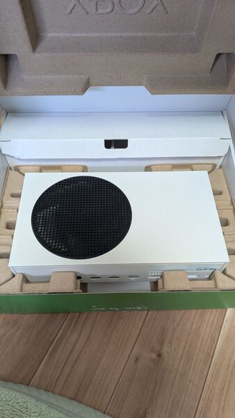 xbox series s 本体のみ