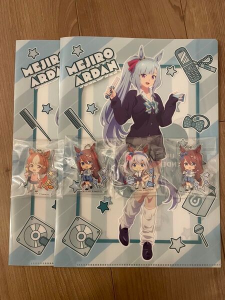 ウマ娘 エンタメくじ アクリルスタンド アクリルキーホルダー クリアファイル