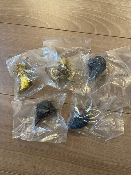 一番くじゴジラ 大怪獣列伝G G賞モンスターヘッドマグネット 5種