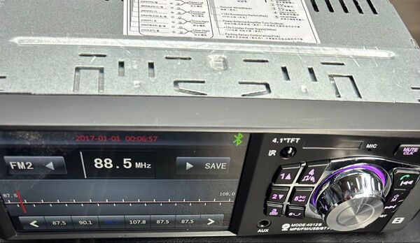 1DIN カーオーディオ Bluetooth/USB/AUX