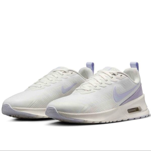 NIKEナイキ エアマックス ニュアクシス SEウィメンズシューズ 23.5cm