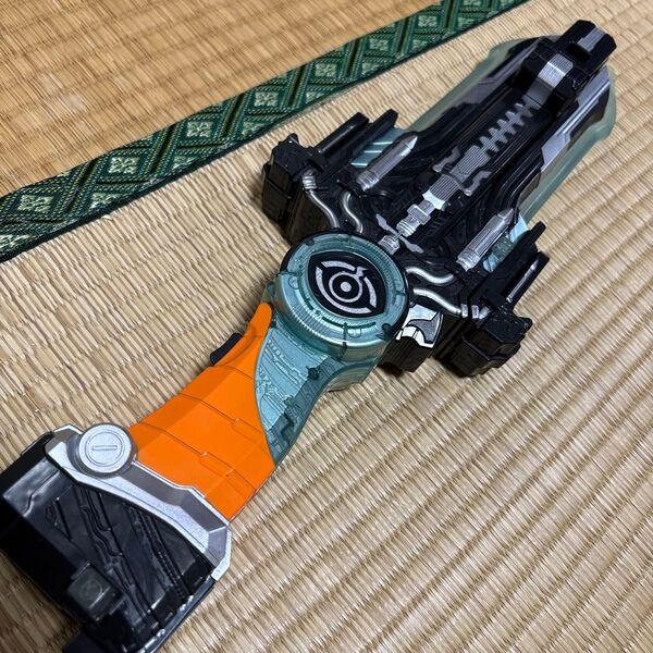 仮面ライダーゴースト 4モード変形 DXガンガンセイバー