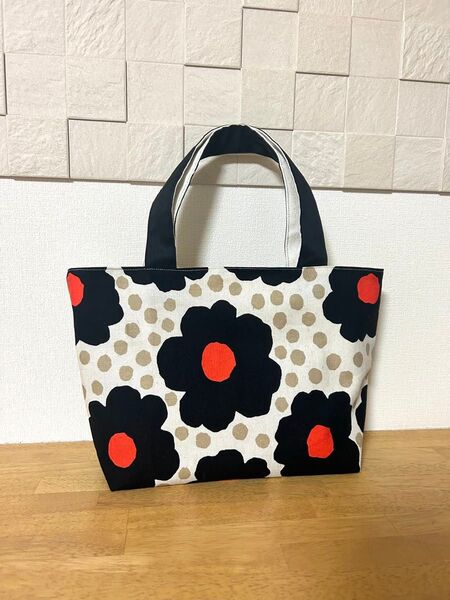 北欧花柄トートバック ハンドメイド バッグ
