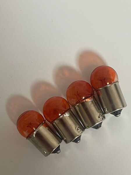 オートバイ バイク ウィンカー電球 12v /10w 4個セットオレンジレンズ