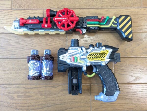 DXトランスチームガン DXスチームブレード バットフルボトル コブラフルボトル セット まとめ 仮面ライダービルド