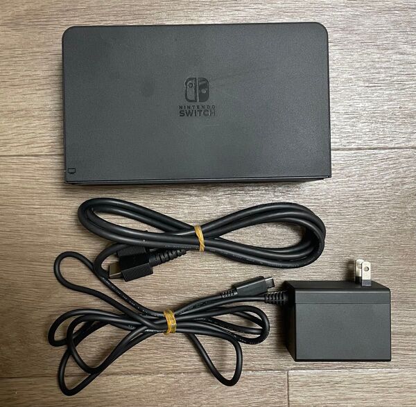 【準美品/送料無料】Nintendo Switch ニンテンドースイッチ ドックセット 有機EL付属モデル 黒 最安値 値下不可
