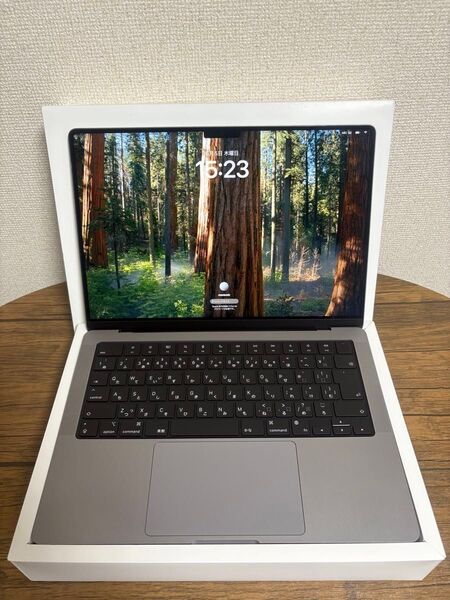 MacBookPro 14インチ M3 メモリ16GB/SSD1TB AppleCare+