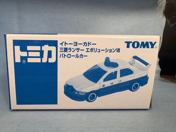 トミカ 三菱ランサー エヴォリューションVII パトロールカー 警視庁 (ホワイト×ブラック)