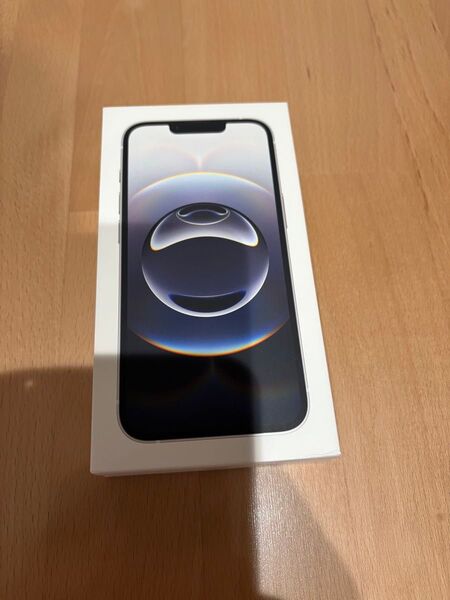 【本日発送 新品未開封】 iPhone16e 128GB ホワイト SIMフリー