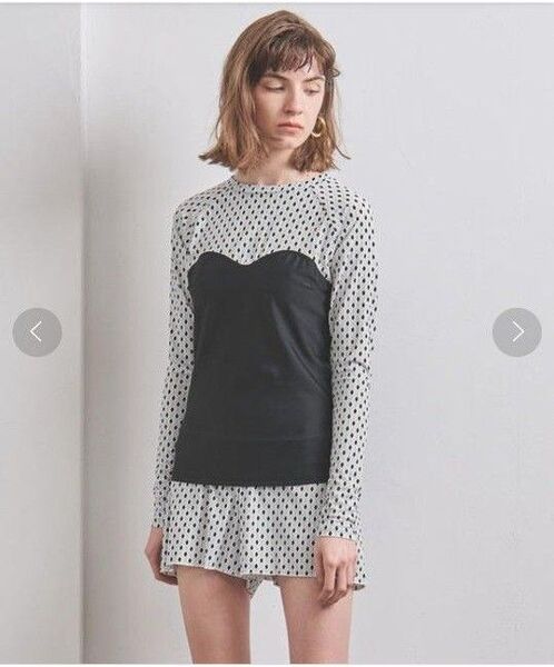 taara clothing(タアラクロージング)ラッシュガード&ハイウエストショートパンツ