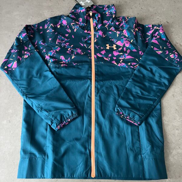UNDER ARMOUR ウインドブレーカー グリーン系165cm レディースMサイズ相当