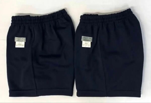 【新品】濃紺ショートパンツ 130サイズ2枚セット