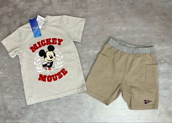 ミッキーマウス 半袖 Tシャツと ハーフパンツ 上下セット 100サイズ