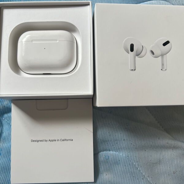 【美品】AirPods pro 第1世代 本体と充電ケース。 P4