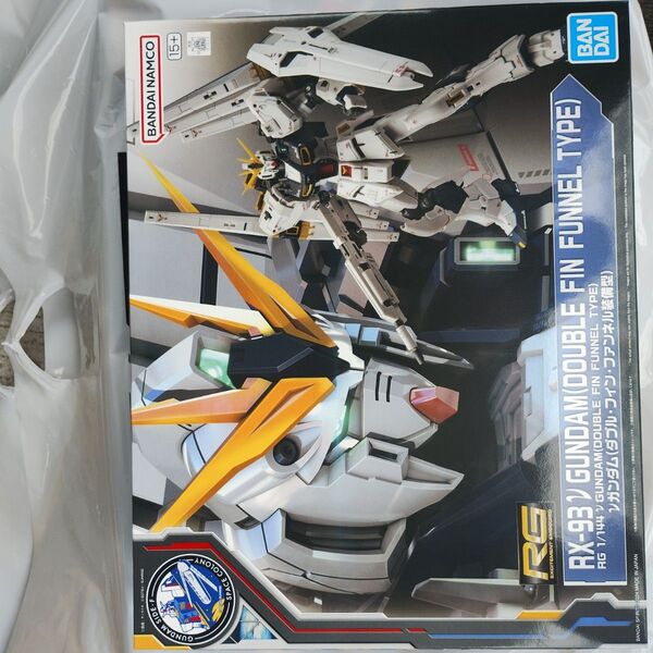 RG 1/144 RX-93 νガンダム ダブル・フィン・ファンネル装備型