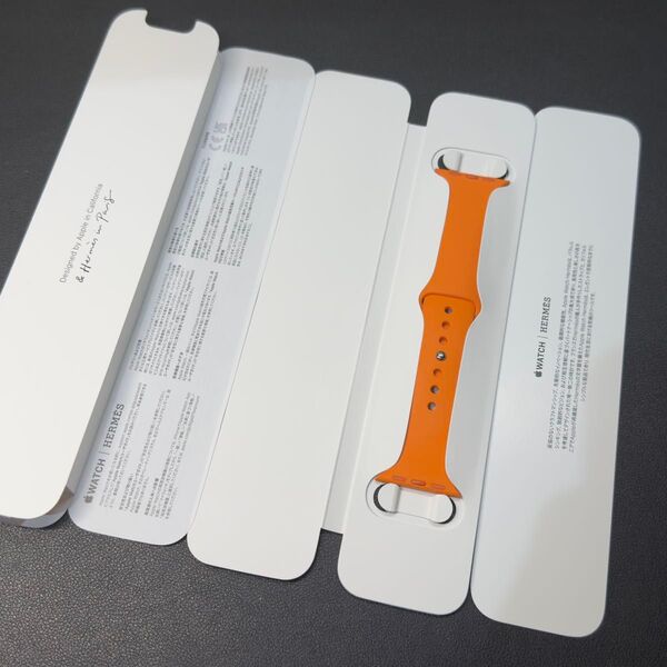 ☆美品 Apple Watch HERMES オレンジ スポーツバンド 42mm 41mm 40mm ラバーバンド S/M 042