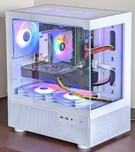 2面ガラス ゲーミングPC i7 7700/20G/GTX1070 Wi-Fi