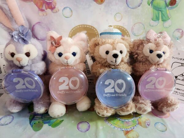 ディズニーシー ダッフィ&フレンズ20周年カラフルハピネス ぬいぐるみチャーム