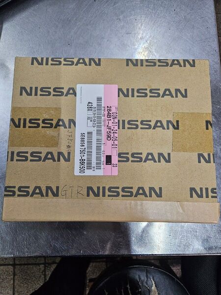 日産 R35 GT-R BCM ボディーコントロールモジュール28481-JF59D 新品、未使用、未開封