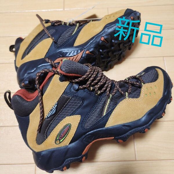 【新品】コロンビア トレッキングシューズ ハイキング 登山 シューズ 靴 25.5cm
