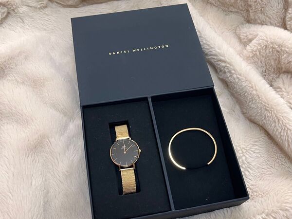 Daniel Wellington レディース腕時計とブレスレット