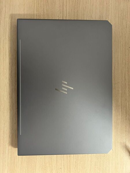HP ZBook Studio G5 XeonE-2186M/32G/SSD/ビジネス/workstation
