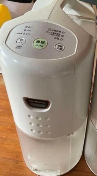 コロナ 除湿機 故障品 修理は購入者でお願いします