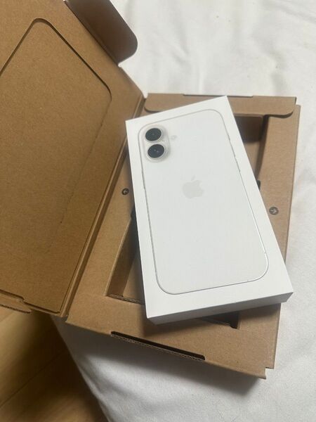 iPhone16 アップル SIMフリー ホワイト128GB未開封