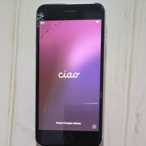 iPhone SE2 画面割れ、通話不能 ジャンク品