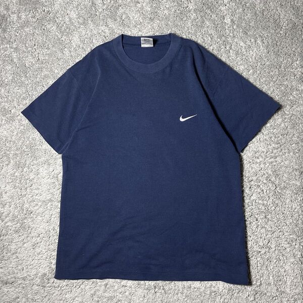 ナイキ NIKE 90s 白タグ シングルステッチ ワンポイント刺繍 ロゴ刺繍 半袖Tシャツ ユニセックス 古着