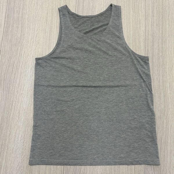 【セット】タンクトップ ノーブランド グレー & ユニクロ U クルーネックTシャツ ネイビー Mサイズ