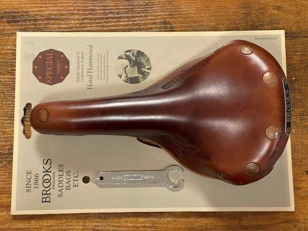 【美品】Brooks Swift サドル 本革 B360H A17205