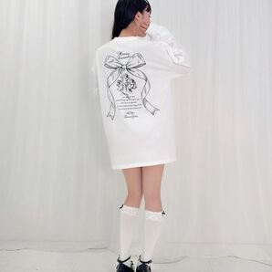 ハニーシナモン エンジェル柄ロンT