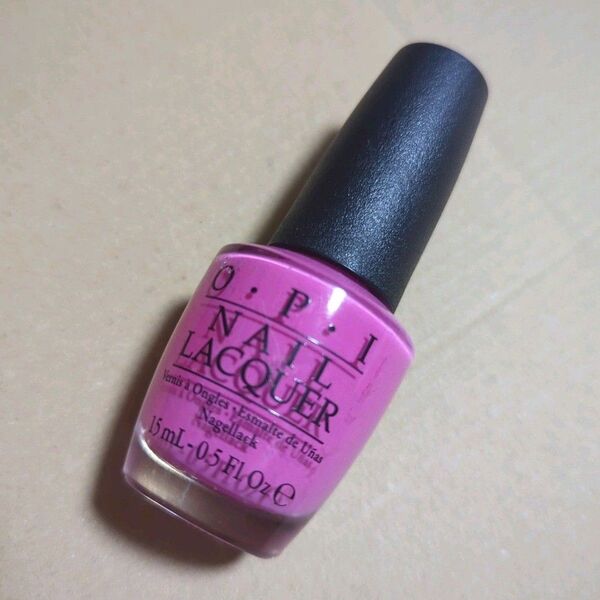 9割残 ほぼ満量 OPI ネイルラッカー マニキュア B86 15ml 青みピンク オーピーアイ