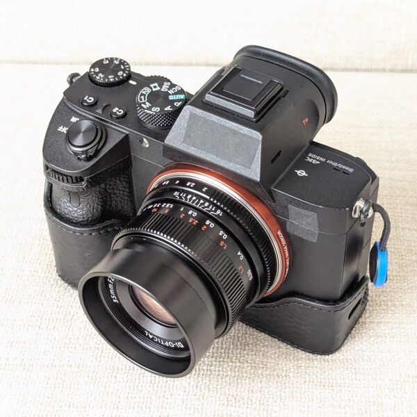 【日本未発売】 Viltrox 35mm F2 フルサイズ対応 ソニーEマウント