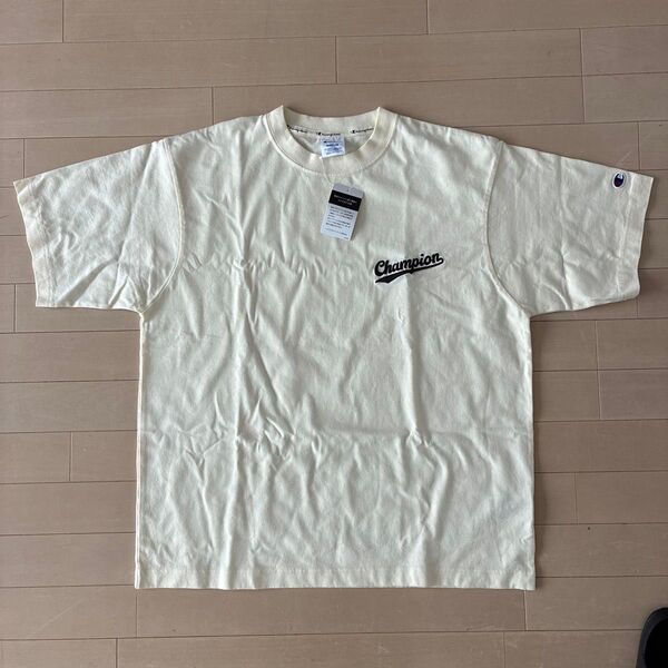 Champion Tシャツ Mサイズ オーバーサイズでオススメ