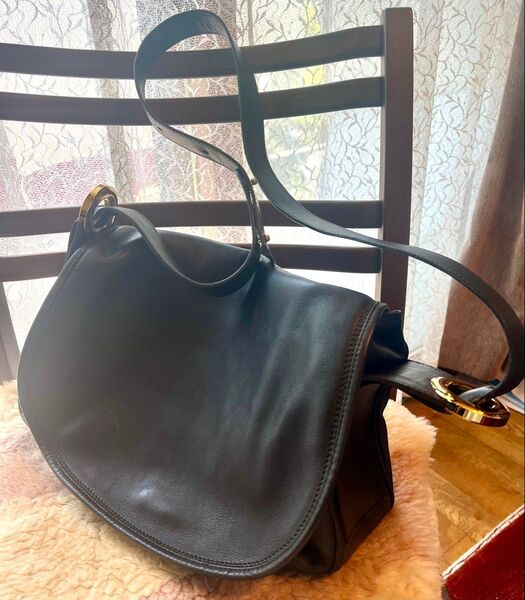 BALLY レザー ショルダーバッグ ブラック ゴールド金具