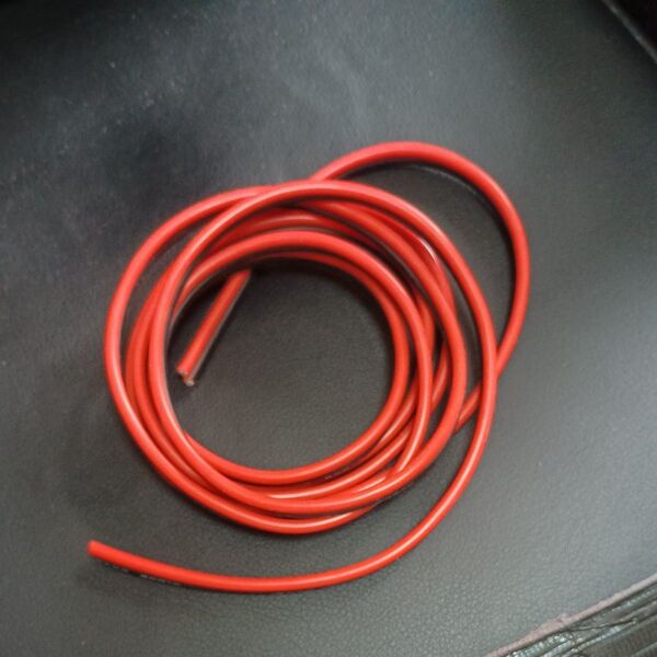 電線 12AWG 約2.3m 赤黒