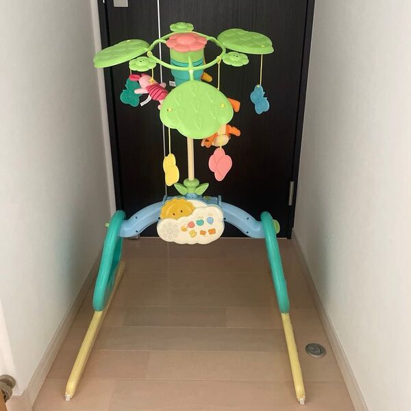 タカラトミー くまのプーさん えらべる回転6WAY ジムにへんしんメリー 即日発送 電池付き