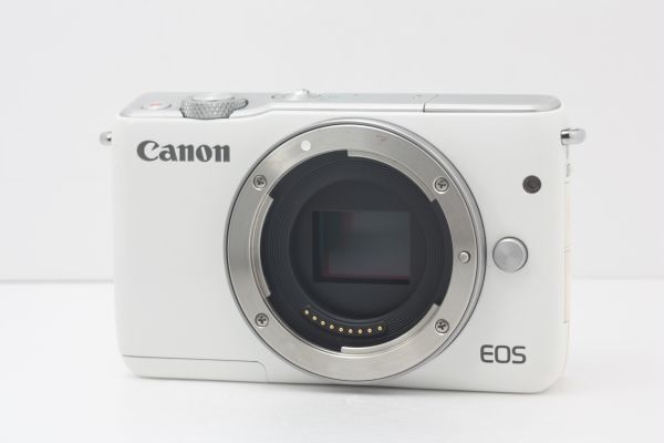 キャノン Canon EOS M10 ボディ ホワイト 完動品 バッテリー・充電器付き #257a