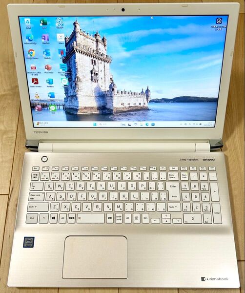 東芝 ダイナブック ノートPC フルHD 16GB SSD 500GB Office2024 Windows11 ゴールド 薄型