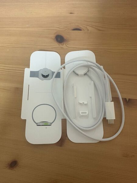 純正編み込み式AppleWatch磁気高速充電 USB-Cケーブル A2515